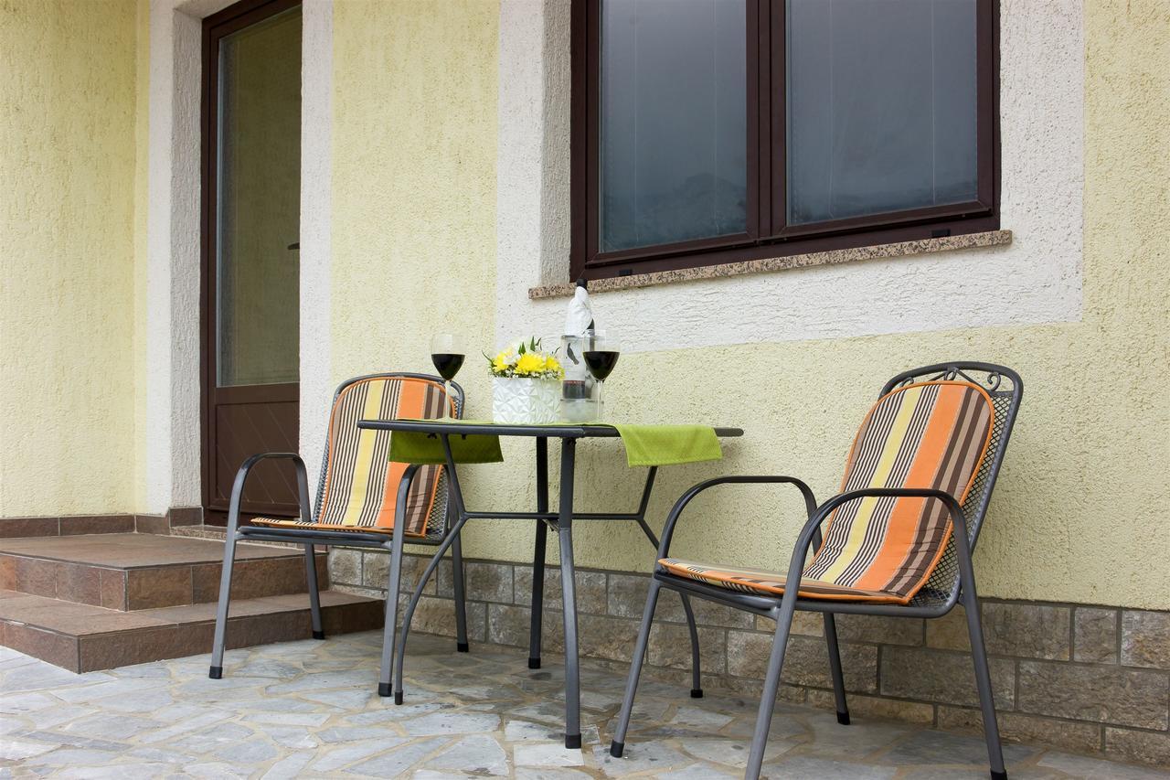 Apartments Marijana Senj  Exterior foto